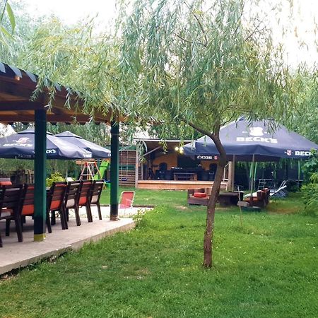 Hotel Restaurant Plutitor Delta Ways Nufaru Экстерьер фото